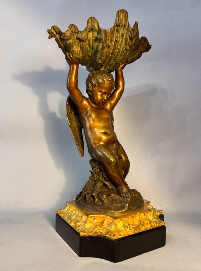 Scultura in bronzo - Angelo con conchiglia - XIX secolo