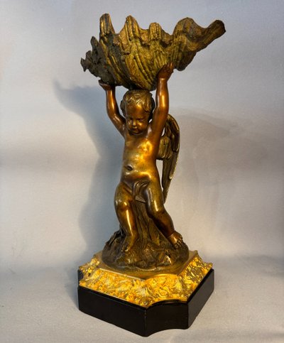 Scultura in bronzo - Angelo con conchiglia - XIX secolo