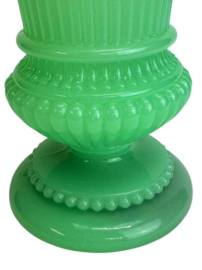 Baccarat -Uraline opaline vase 