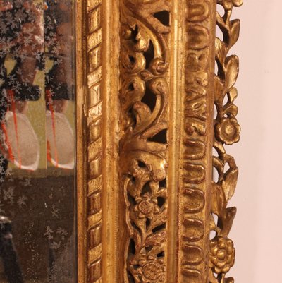18th Century Italian Mirror In Gilded Wood
