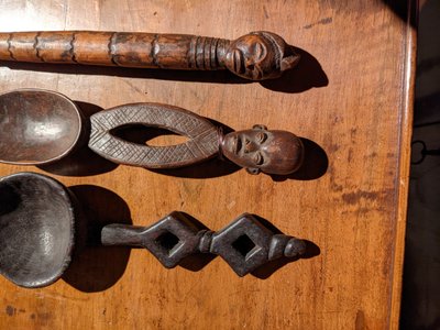 Trois anciennes cuillers de Côte d'Ivoire