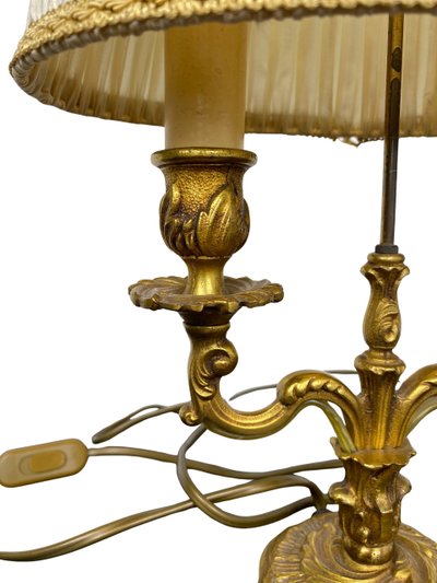 Lampada bouillote neoclassica in bronzo dorato, XIX secolo