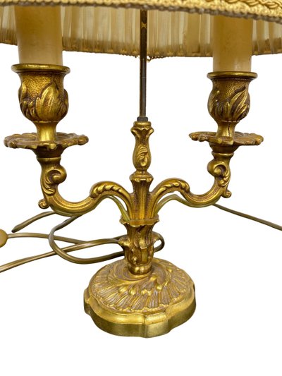 Lampada bouillote neoclassica in bronzo dorato, XIX secolo