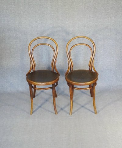 Deux chaises N°14 Thonet assise bois, état original, 1890