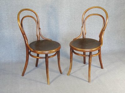 Deux chaises N°14 Thonet assise bois, état original, 1890