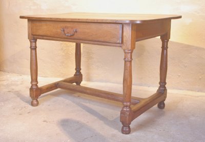 Petite table à écrire
