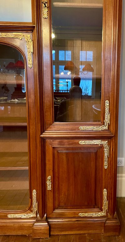Libreria con vetrina Art Nouveau 