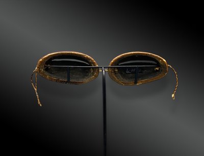Pair of SNOW GOGGLES called yukluktaak - Iñupiat culture, Alaska - Late 19th century