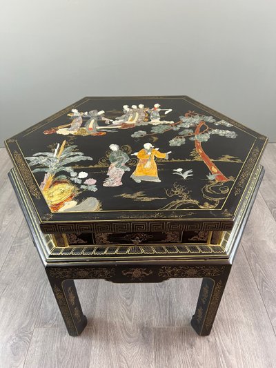 Table Basse Hexagonale Asiatique, XXe Siècle