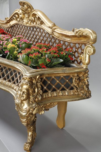 CARVED AND GILDED WOOD JARDINIÈRE, LOUIS XV STYLE