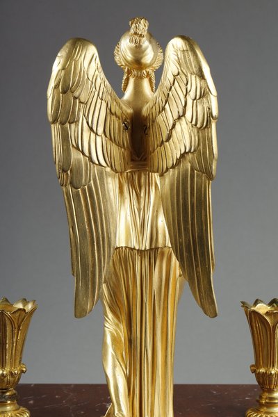 Calamaio in bronzo dorato e marmo rosso griotte, periodo Impero, inizi del XIX secolo