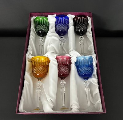 Set of 6 double-walled cut crystal wine glasses