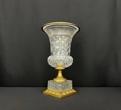 Vaso mediceo in cristallo molato e bronzo 