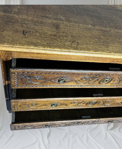 Commode époque Louis XVI