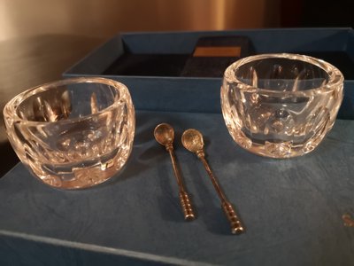 Coffret de paire de salerons en cristal Saint Louis