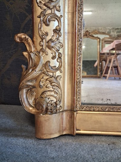 19th century mirror 173 x 120
