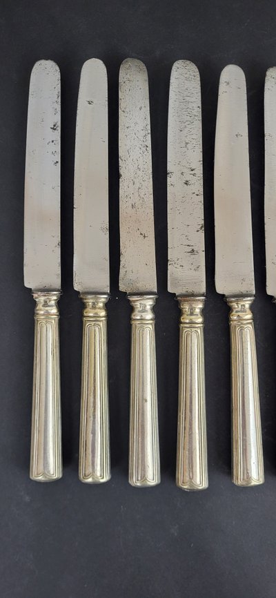 Set of 8 silver-plated Christofle knives, 19th century