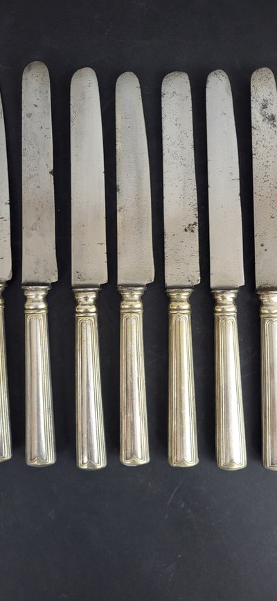 Set of 8 silver-plated Christofle knives, 19th century