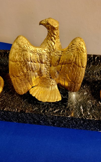 Double Inkwell with Imperial Eagle in gilded bronze and Green Marble, Empire style, 19th century
