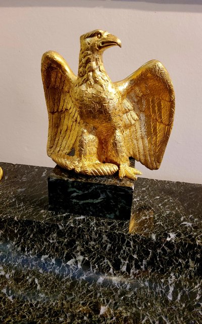 Double Inkwell with Imperial Eagle in gilded bronze and Green Marble, Empire style, 19th century