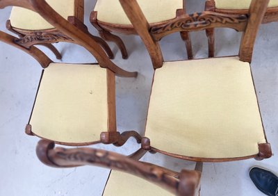 Set di sei sedie in stile Luigi Filippo in ciliegio, XIX secolo