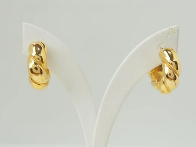 Boucles d'oreilles créoles torsadées en or jaune
