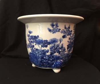 Chinese Ceramic Flower Pot, China, Early 20th Century