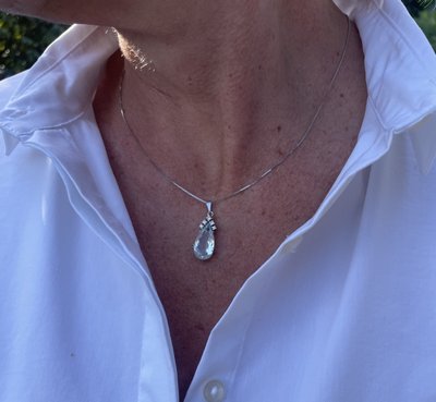 Pendentif Serti D’une Aiguë Marine Et Diamants