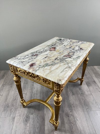 Table de Style Louis XVI à Plateau en Marbre – XIXe Siècle