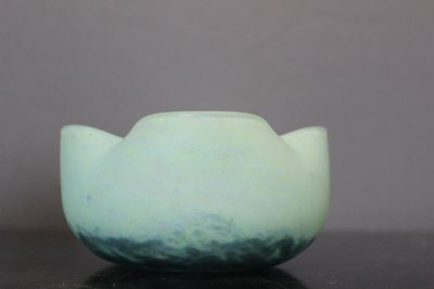 Cup by Daum Nancy in glass paste circa 1910