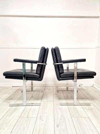 Paire de fauteuils Delphi de Robin Day Hille du milieu du siècle
