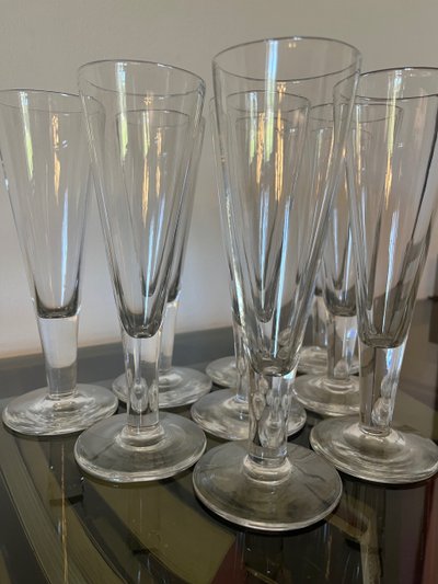 9 flûte da champagne in cristallo Baccarat dell'inizio del XIX secolo