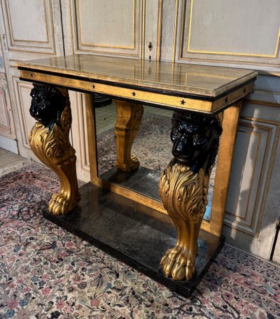 Consolle italiana del XIX secolo 