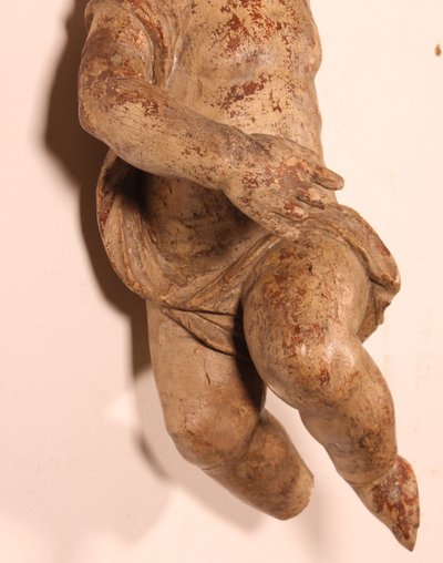 Cherubino in legno intagliato - XVIII secolo
