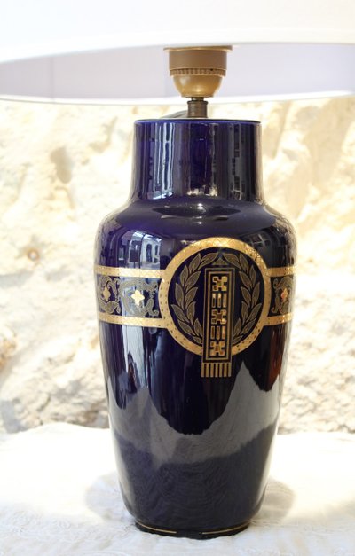 Lampe en faïence bleue avec décor à l'or Sarreguemines entre 1835 et 1900