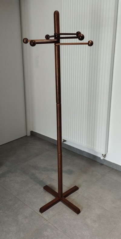 Appendiabiti modulare, Sputnik, Atomic Age, Space Age, design scandinavo, puro vintage. 