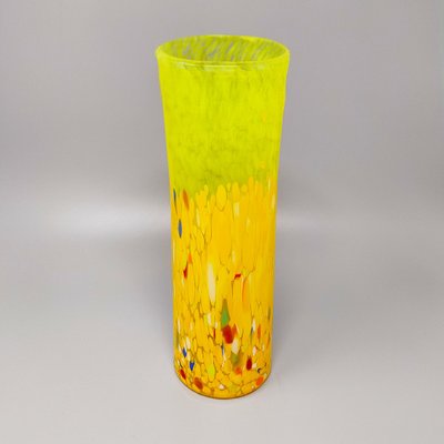 Vaso di lusso giallo anni '70, realizzato a mano in vetro di Murano dal Maestro del Vetro. Prodotto in Italia.