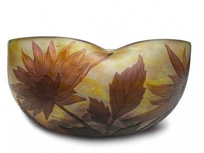 Tazza Daum Nancy con decorazione Dalia