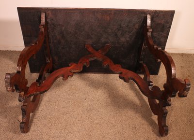 17th Century Italian Renaissance Walnut Table