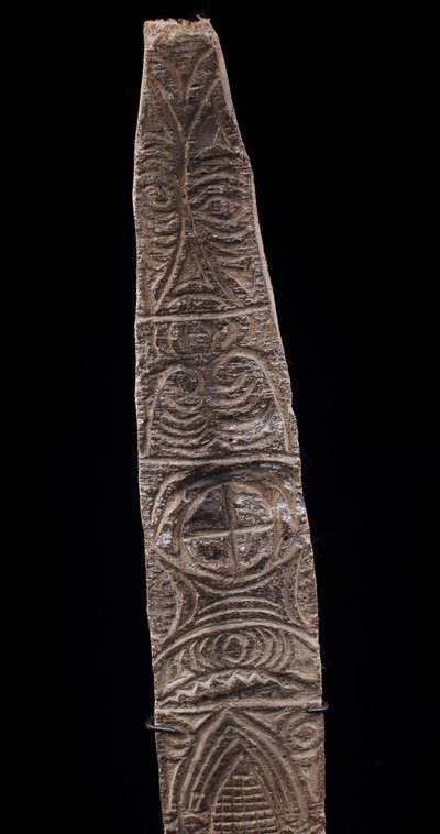 Pig charm, engraved bark, tribal art, Oceanic art, first art, Oceania, sculpture