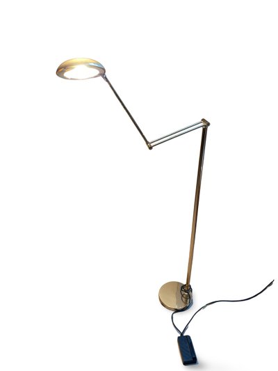 Articulated halogen lamp in chrome-plated brass – 1990s design – Made in Italy – Height 155cm