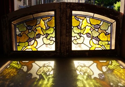Stained glass - stained glass windows - Capucines impost