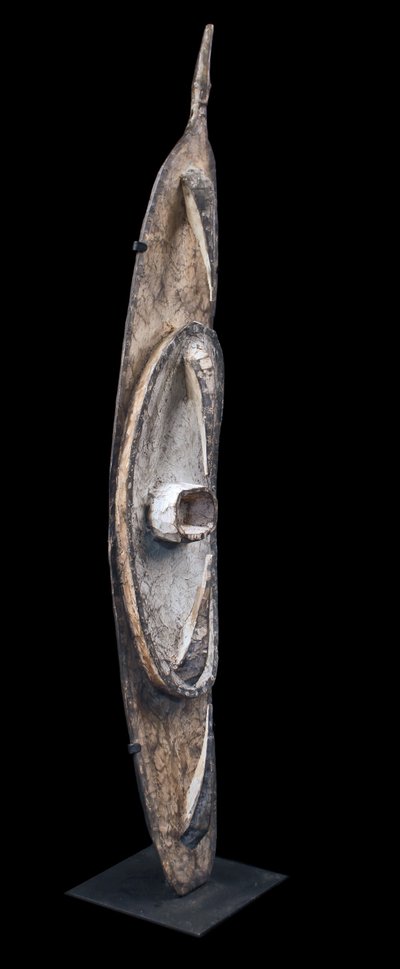 Garra mask, crochet mask, tribal art, Oceanic art, Papua New Guinea, sculpture