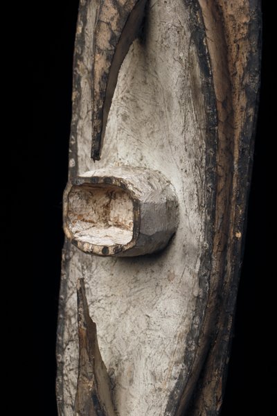 Garra mask, crochet mask, tribal art, Oceanic art, Papua New Guinea, sculpture