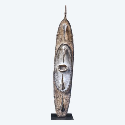 Garra mask, crochet mask, tribal art, Oceanic art, Papua New Guinea, sculpture