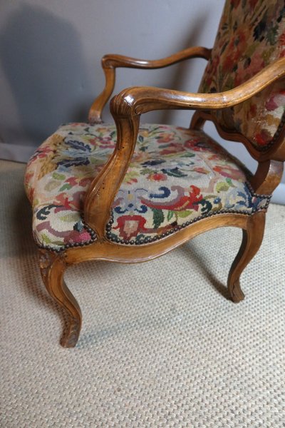 Pair of Louis XV armchairs, 18th century