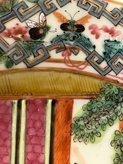 19th century Cantonese porcelain plate, famille rose