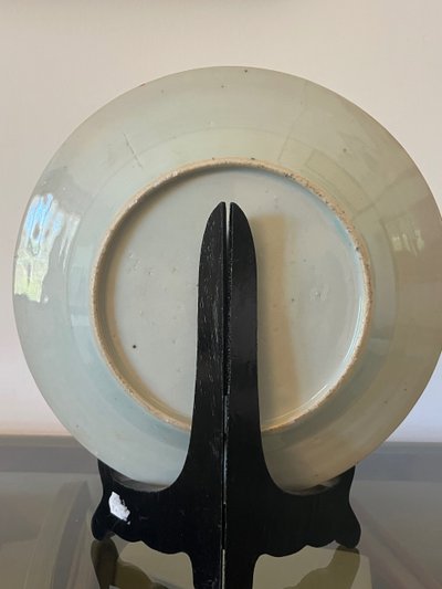 19th century Cantonese porcelain plate, famille rose