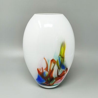 Splendido vaso anni '70 realizzato a mano in vetro di Murano. Prodotto in Italia.