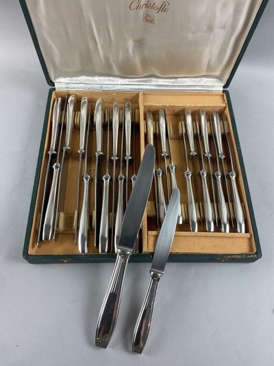 Christofle SAIGON/CIRTA model knives, art deco style